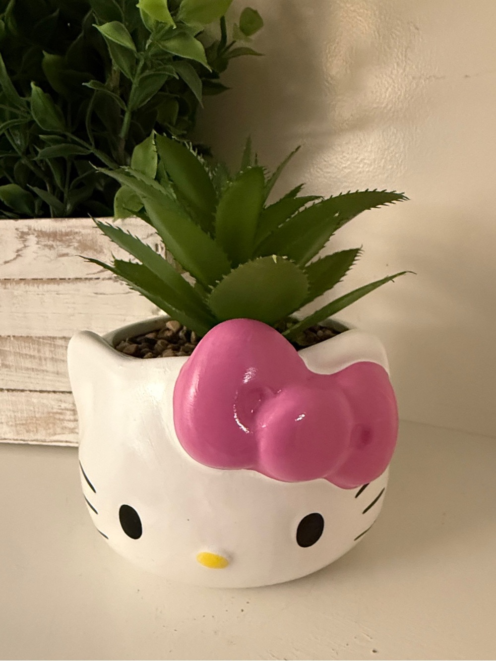 Hello Kitty Sanrio Ceramic Planter Pink Bow Succulent Pot Kawaii Decor